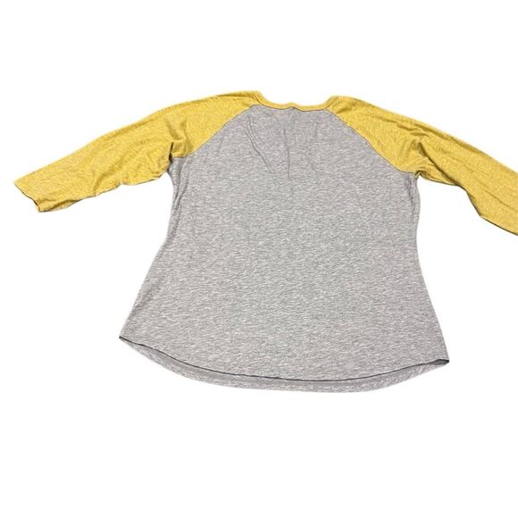 Nike athletic  Dri Fit T-shirt size L - Picture 2 of 7